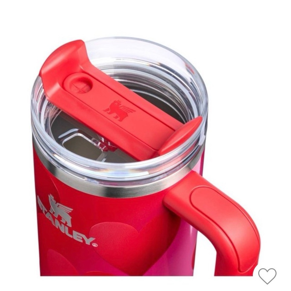 Stanley New Valentine’s Water Bottle, 30 0z 2026 Limited Edition - Picture 2 of 3